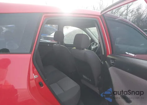 2005 Toyota Matrix Xr z USA, uszkodzony, nr VIN 2T1KR32E55C325345